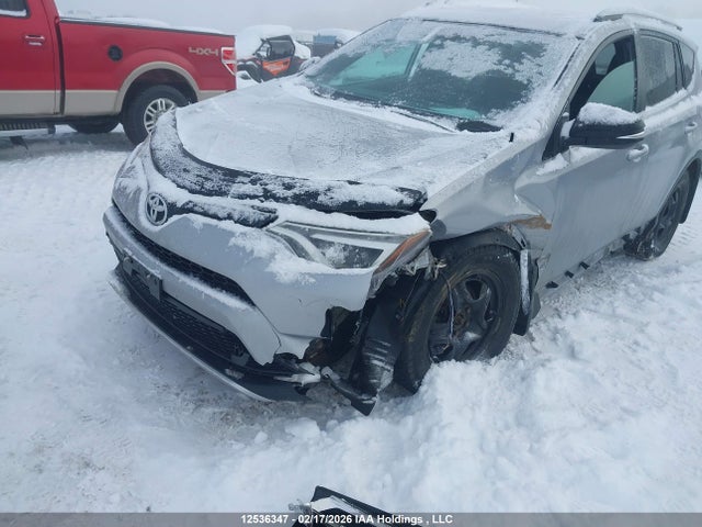 Продажа на аукционе авто 2016 Toyota Rav4 Se, vin: 2T3JFREV4GW424508, номер лота: 12536347