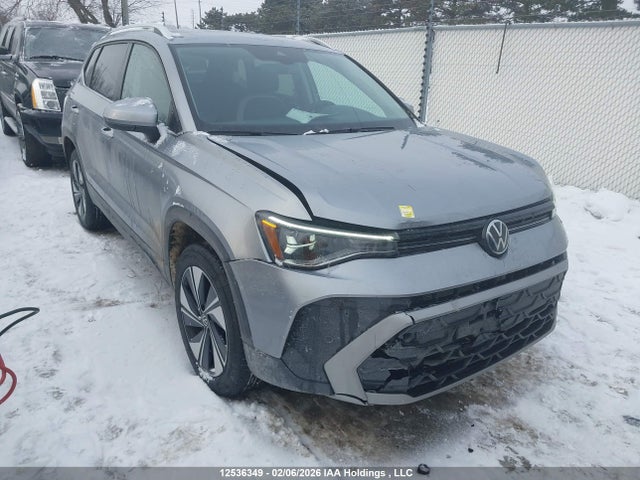 3VVUC7B27SM052260 Volkswagen TAOS SE