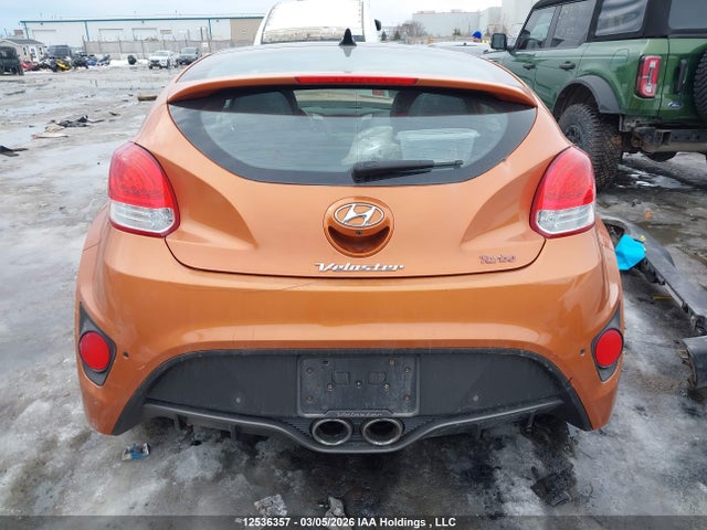 2015 Hyundai Veloster Turbo მანქანა იყიდება აუქციონზე, vin: KMHTC6AE8FU236877, აუქციონის ნომერი: 12536357