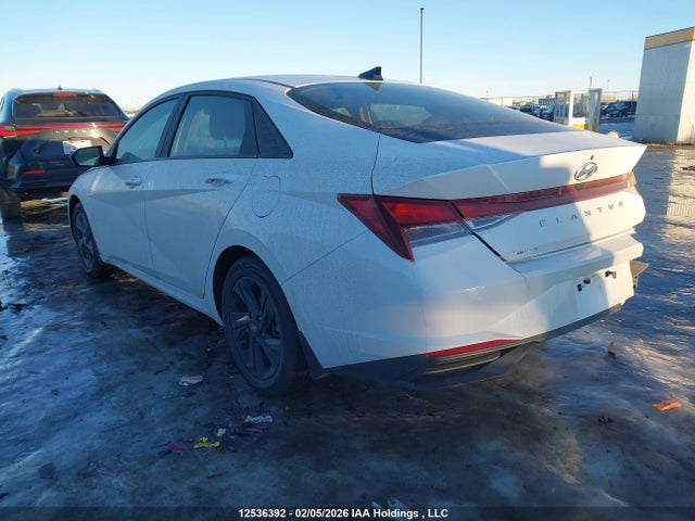KMHLM4AGXPU379057 Hyundai ELANTRA SEL