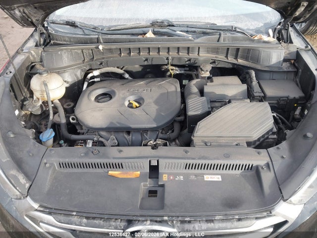 KM8J3CA40HU544707 Hyundai TUCSON SE