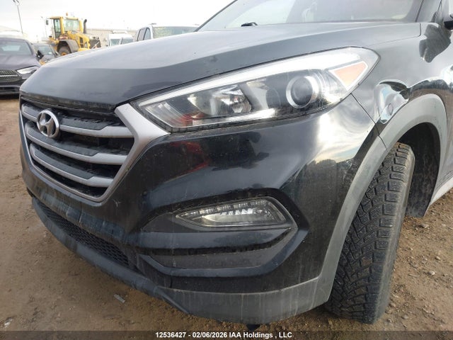 KM8J3CA40HU544707 Hyundai TUCSON SE