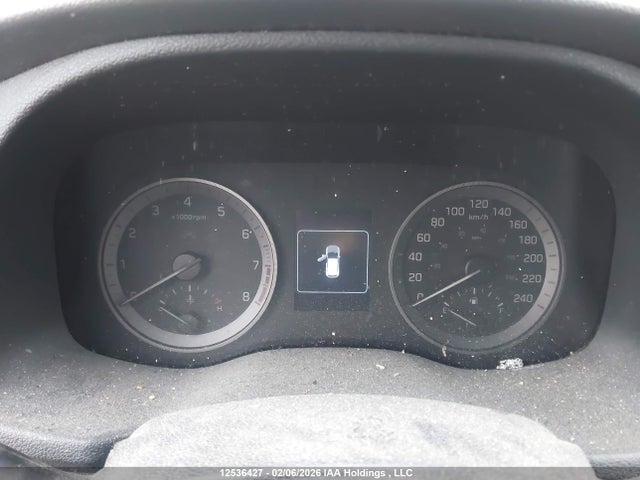 KM8J3CA40HU544707 Hyundai TUCSON SE
