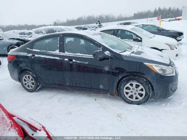 KMHCT4AE9FU869134 Hyundai ACCENT GL