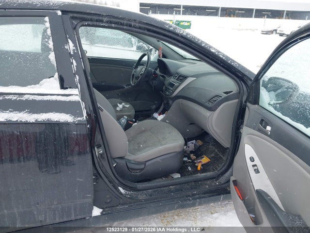 KMHCT4AE9FU869134 Hyundai ACCENT GL