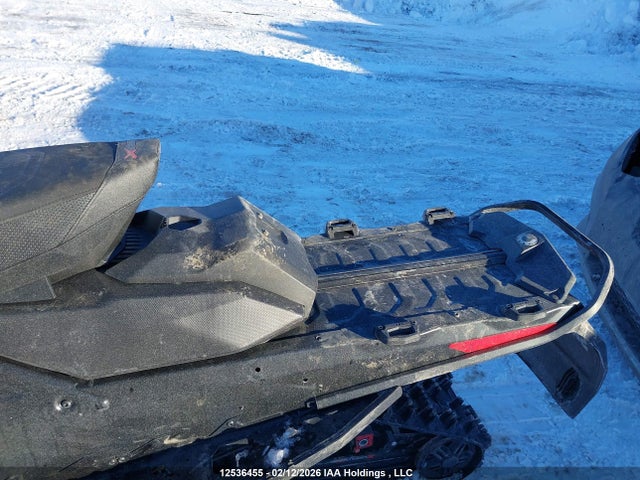 Skidoo Renegade 2023 YH2SULPW2PR000434 Image 8