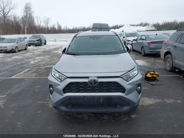 2T3R1RFV0KW019402 Toyota Rav4 Xle