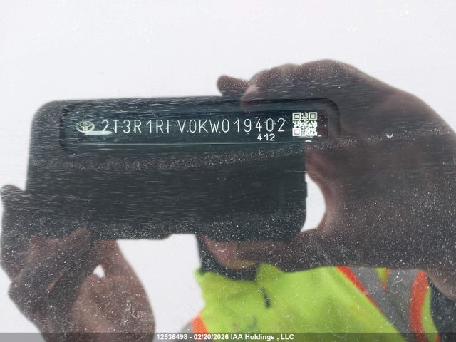 2T3R1RFV0KW019402 Toyota Rav4 Xle