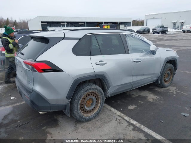 2T3R1RFV0KW019402 Toyota Rav4 Xle