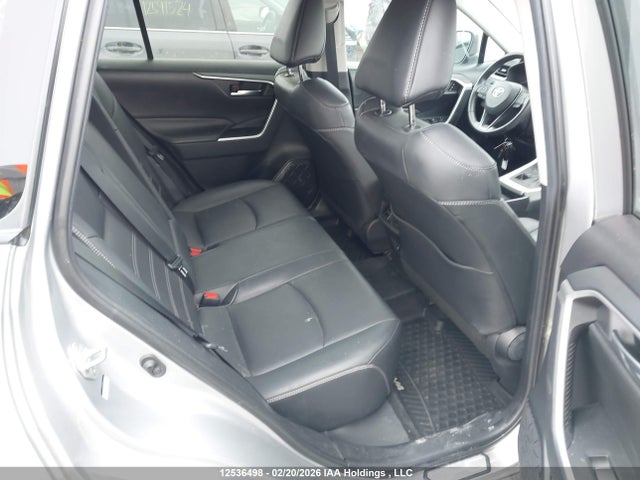 2T3R1RFV0KW019402 Toyota Rav4 Xle