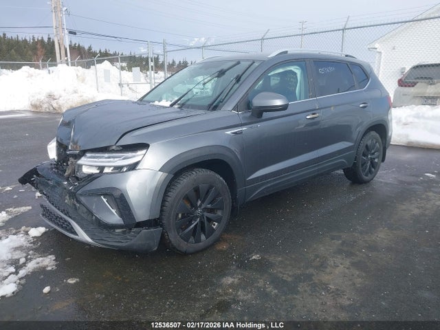 3VVWX7B26NM055135 Volkswagen Taos Comfortline
