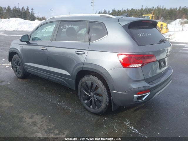 3VVWX7B26NM055135 Volkswagen Taos Comfortline