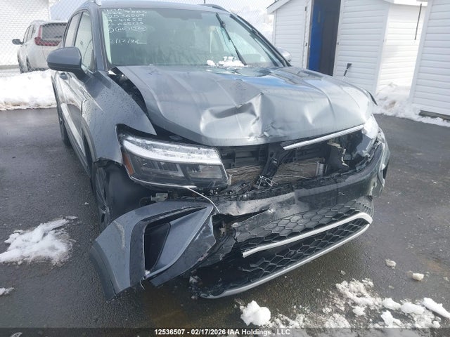 3VVWX7B26NM055135 Volkswagen Taos Comfortline