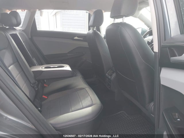 3VVWX7B26NM055135 Volkswagen Taos Comfortline