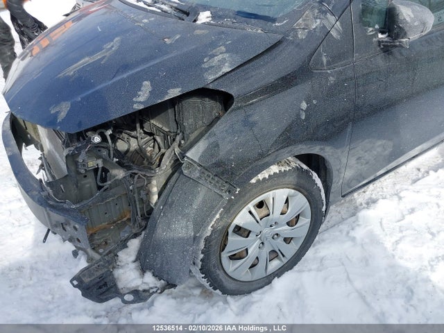 VNKKTUD39HA086224 Toyota Yaris L/le/se