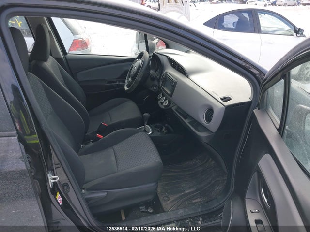 VNKKTUD39HA086224 Toyota Yaris L/le/se