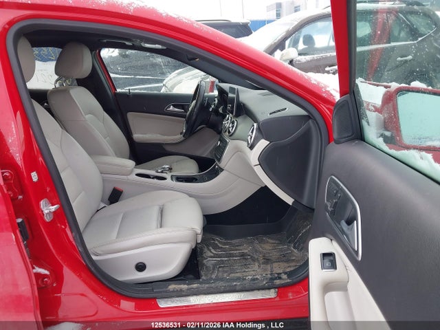 WDCTG4GB6GJ221365 Mercedes-Benz Gla 250 4matic