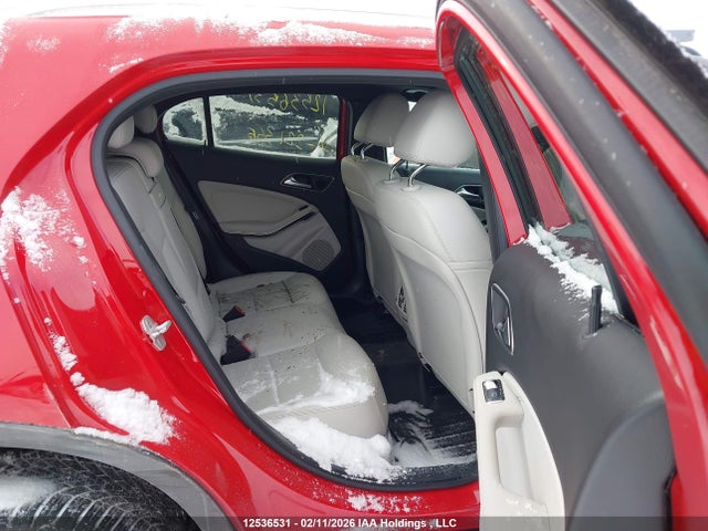 WDCTG4GB6GJ221365 Mercedes-Benz Gla 250 4matic
