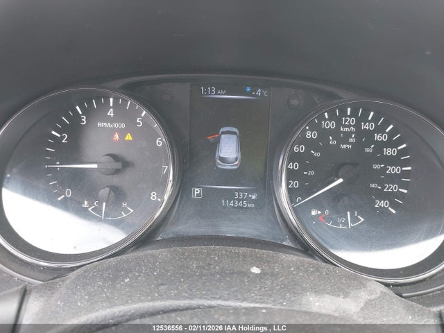 JN1BJ1CP1JW181731 Nissan Qashqai S 4dr2wd
