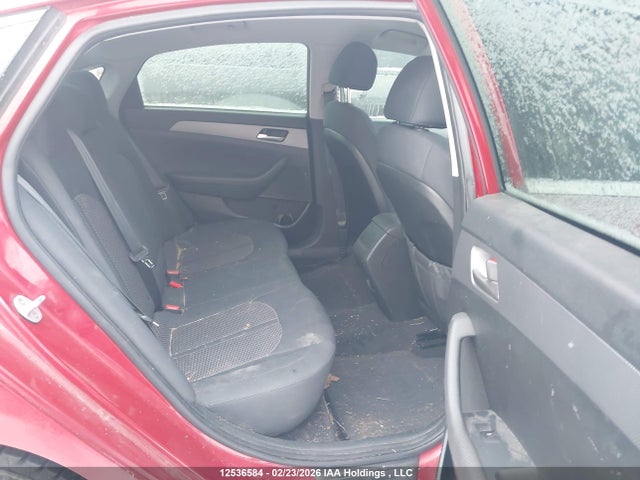 5NPE24AF0JH692212 Hyundai SONATA SE