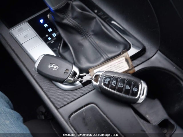 KMHLM4AG7MU186862 Hyundai ELANTRA SEL
