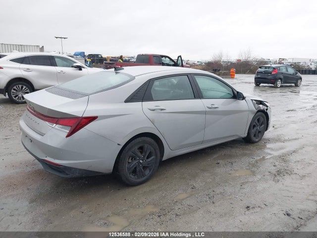 KMHLM4AG7MU186862 Hyundai ELANTRA SEL