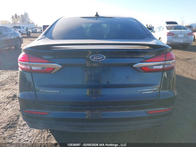 3FA6P0RU7LR157272 Ford Fusion Titanium