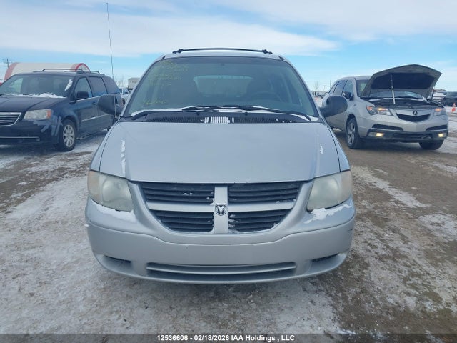 2005 Dodge Grand Caravan Se მანქანა იყიდება აუქციონზე, vin: 1D4GP24R25B405872, აუქციონის ნომერი: 12536606