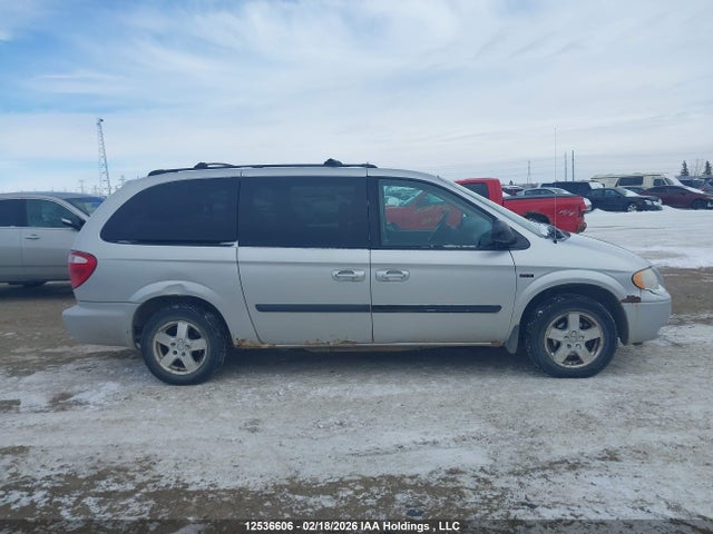 2005 Dodge Grand Caravan Se მანქანა იყიდება აუქციონზე, vin: 1D4GP24R25B405872, აუქციონის ნომერი: 12536606