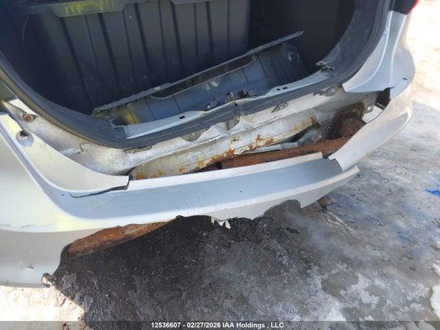 1FADP3F28EL342735 Ford FOCUS SE