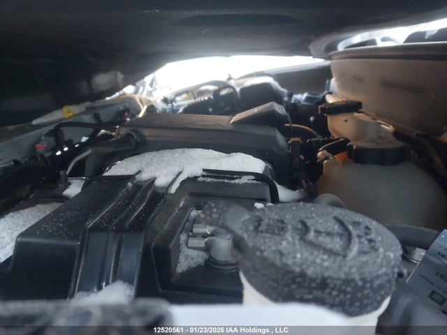 2GNAXUEV0M6148343 Chevrolet EQUINOX LT