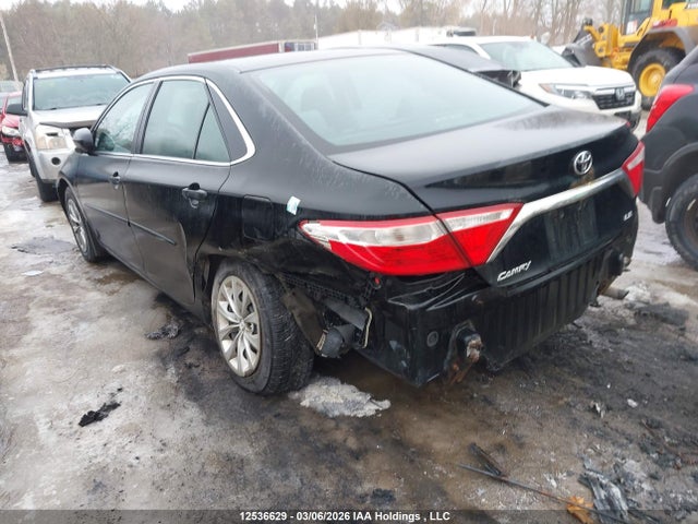 2015 Toyota Camry მანქანა იყიდება აუქციონზე, vin: 4T1BF1FK4FU051455, აუქციონის ნომერი: 12536629