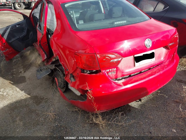 3VW2K7AJ8EM251272 Volkswagen JETTA S