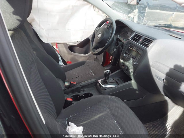 3VW2K7AJ8EM251272 Volkswagen JETTA S