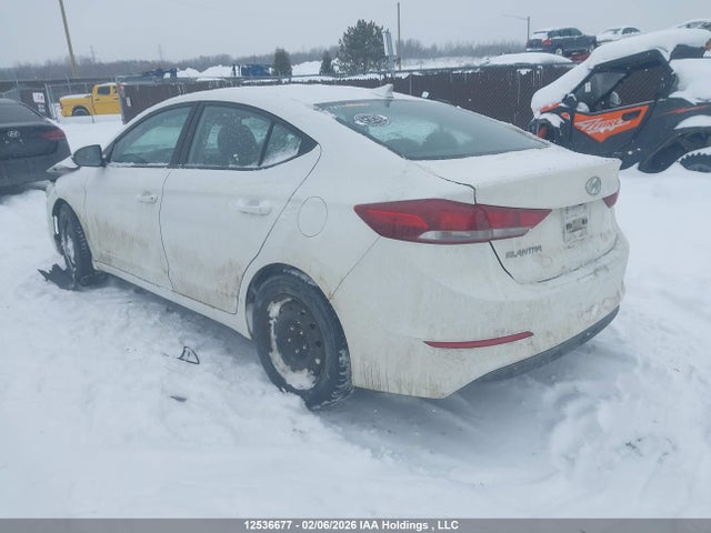 KMHD84LFXJU695160 Hyundai ELANTRA GL