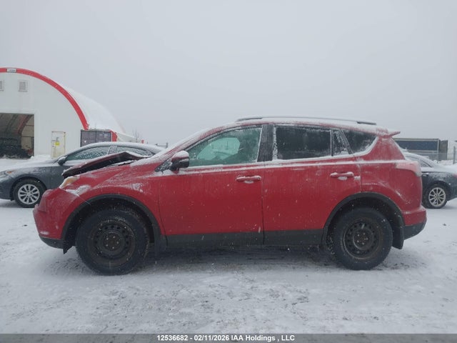 12536682 :رقم المزاد ، 2T3BFREV7HW642352 vin ، 2017 Toyota Rav4 Le مزاد بيع