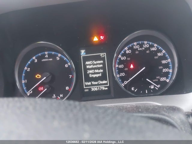 12536682 :رقم المزاد ، 2T3BFREV7HW642352 vin ، 2017 Toyota Rav4 Le مزاد بيع