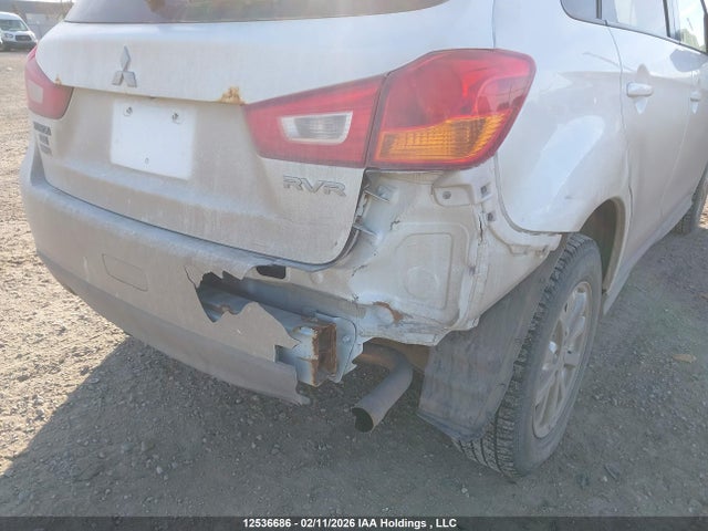 Mitsubishi RVR SE 2014 4A4AJ3AU4EE603430 Image 6