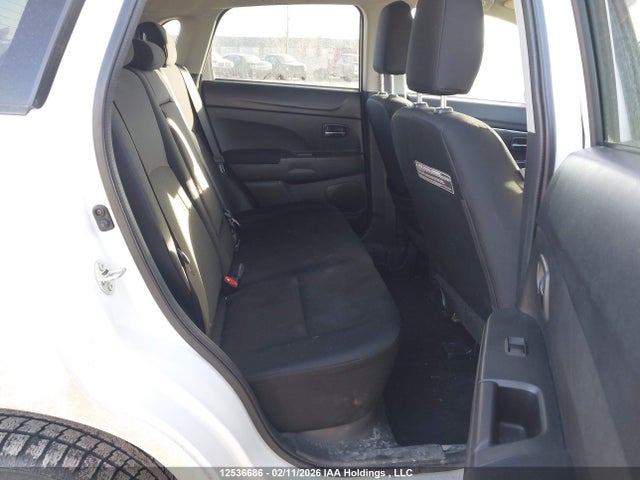 Mitsubishi RVR SE 2014 4A4AJ3AU4EE603430 Image 8