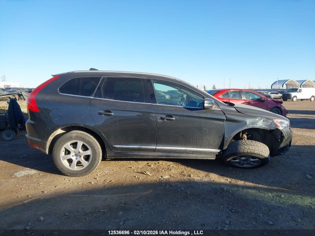 Volvo Xc60 T6 Platinum 2015 YV4902RD0F2572625 Image 14