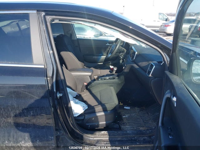 2022 Kia Sportage Lx/lx Nightsky Edition მანქანა იყიდება აუქციონზე, vin: KNDPMCAC8N7947153, აუქციონის ნომერი: 12536709