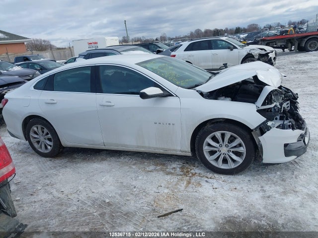 Chevrolet Malibu 2022 1G1ZD5ST6NF164852 Image 14