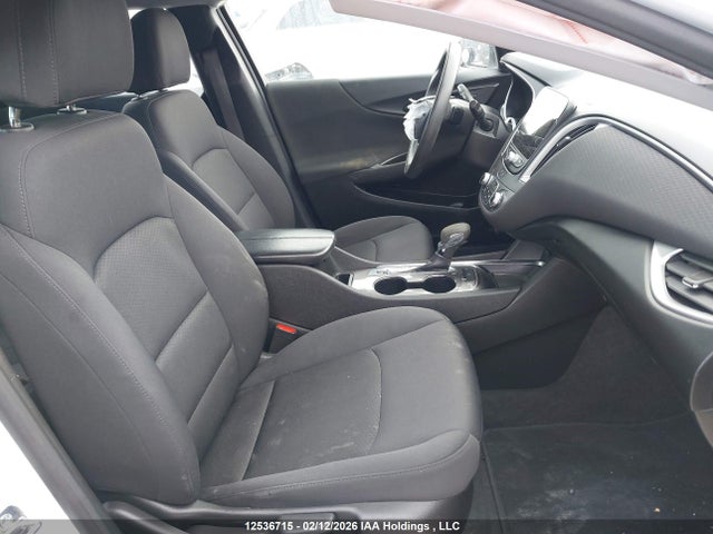 Chevrolet Malibu 2022 1G1ZD5ST6NF164852 Image 5