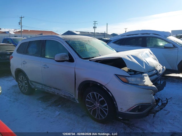 Mitsubishi Outlander Es 2016 JA4AZ2A36GZ604764 Image 14