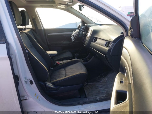 Mitsubishi Outlander Es 2016 JA4AZ2A36GZ604764 Image 5