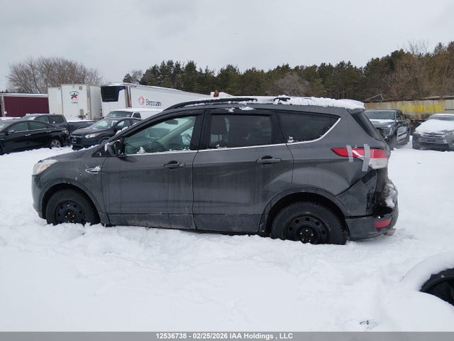 1FMCU9GX6GUC68624 Ford ESCAPE SE