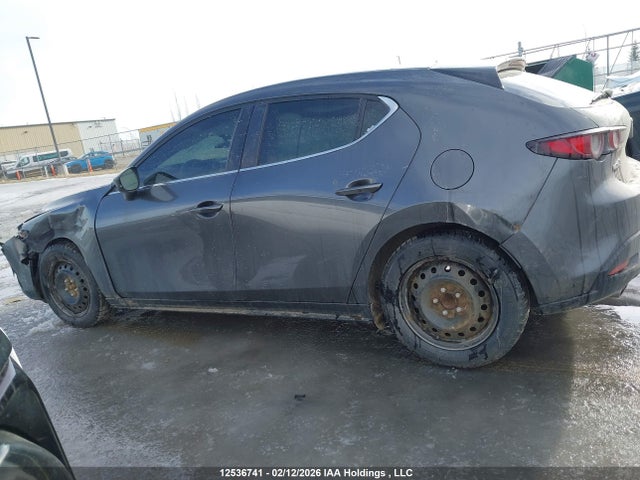 JM1BPALM3L1168450 Mazda 3