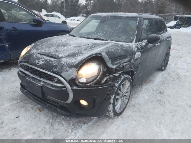 Mini Clubman Cooper S 2017 WMWLU5C33H2E83925 Image 2