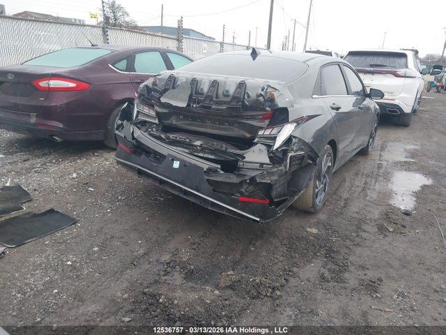 KMHLN4DG2RU757061 Hyundai Elantra Luxury