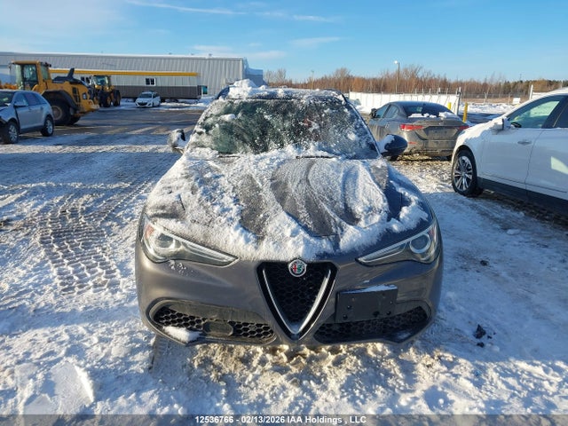 ZASFAKNN9J7C03248 Alfa Romeo STELVIO TI